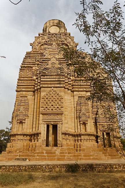 Gwalior-Temples de Sas Bhu-033